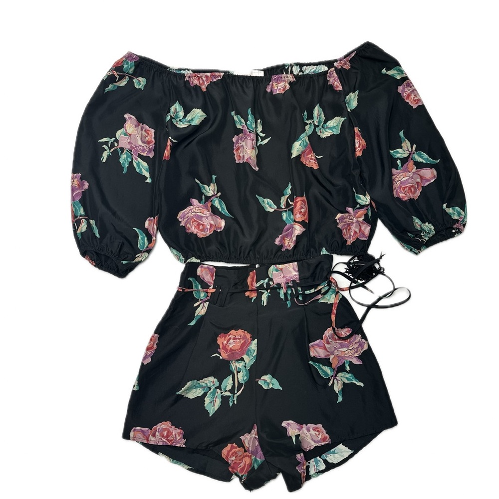 Stone Cold Fox Black Floral Ensemble